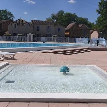 펜션 Le Cocon Du Lac, Duplex 5 Pers, Piscine Avec Jacuzzi, Et Peche *